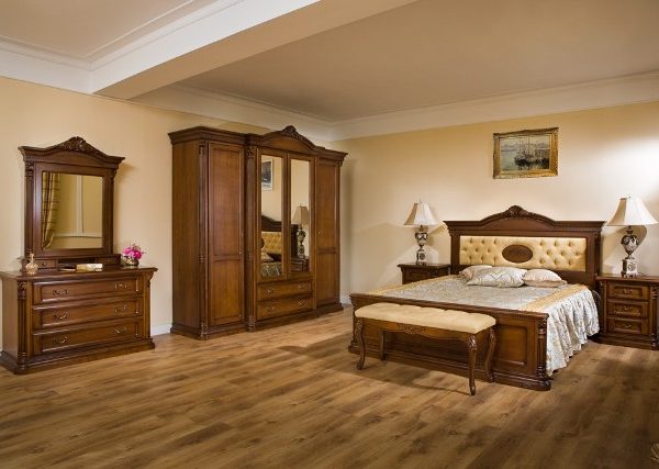 Ореховая спальня София