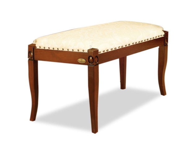 Классическая румынская спальня Мария, орех