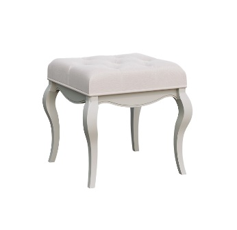 Классическая деревянная спальня Селена Классическая деревянная спальня Селена