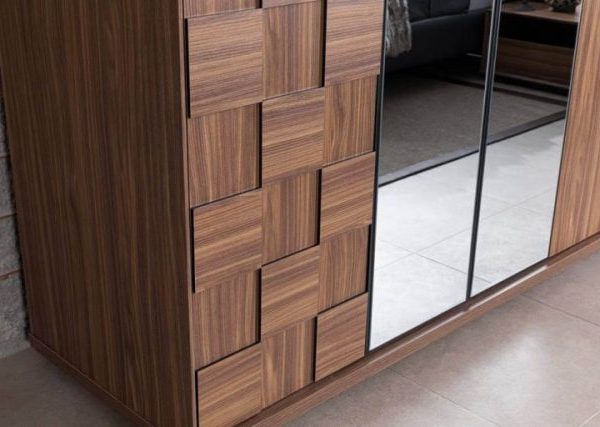 Ореховая спальня Кавани