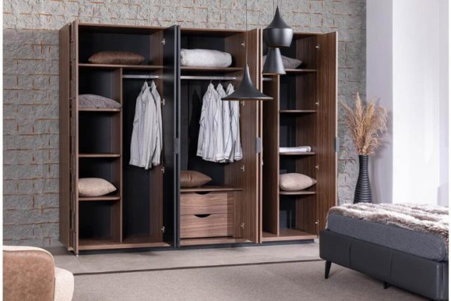 Ореховая спальня Кавани Ореховая спальня Кавани