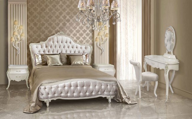 Светлая спальня в стиле классика Грация Светлая спальня в стиле классика Грация