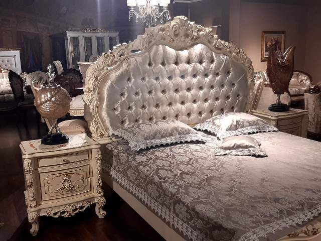 Белая классическая спальня Равена Белая классическая спальня Равена