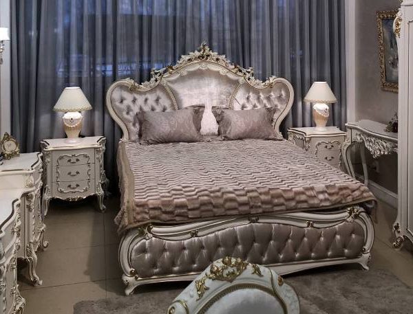 Классическая белая спальня с золотом Людовик