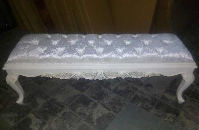 Бежевая банкетка Дольче Вита