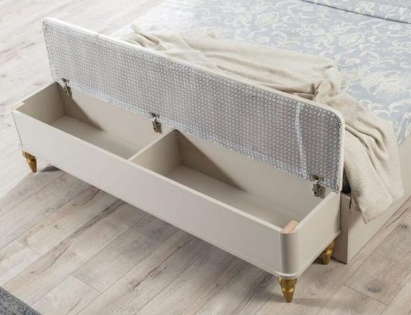 Аристократическая кремовая спальня Кристал Аdekanli