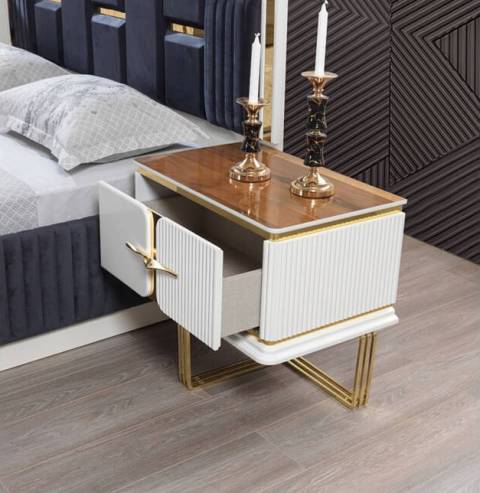 Белая спальня Нобель, Турция