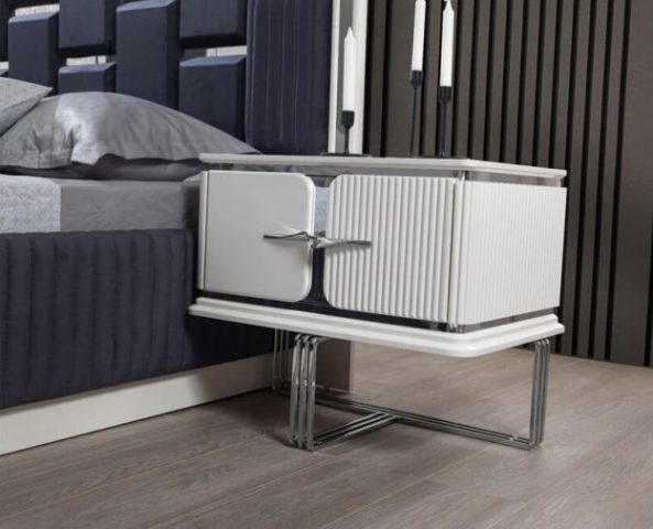 Белая спальня Нобель, Турция