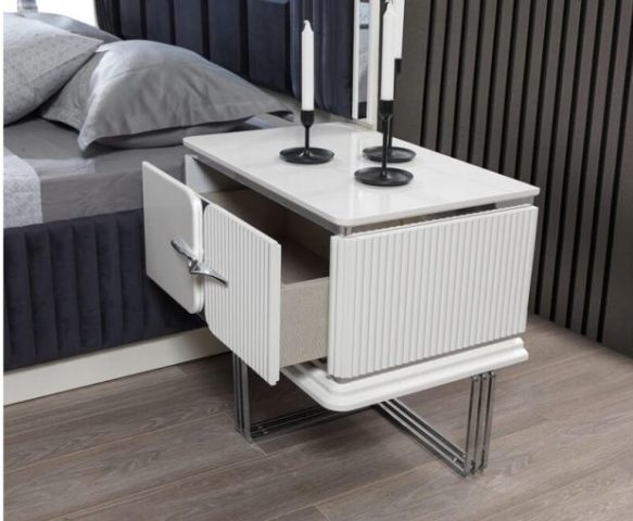 Белая спальня Нобель, Турция