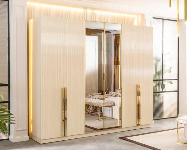 Бежевая спальня с золотом Соло, Турция