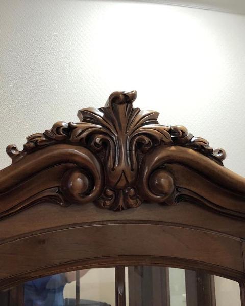 Румынская деревянная спальня Роял, Симекс Румынская деревянная спальня Роял, Симекс