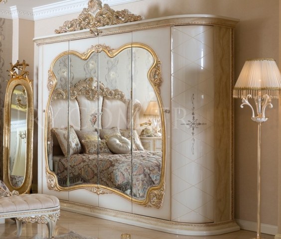 Золотая спальня в стиле барокко Дейси