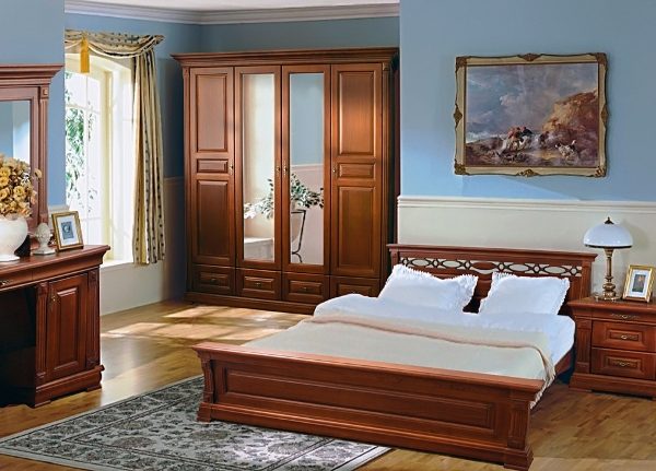 Дубовый спальный гарнитур Элеонора