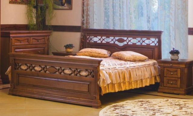 Дубовый спальный гарнитур Элеонора Дубовый спальный гарнитур Элеонора