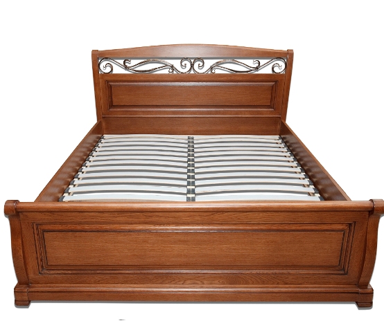 Дубовая классическая спальня Виктория