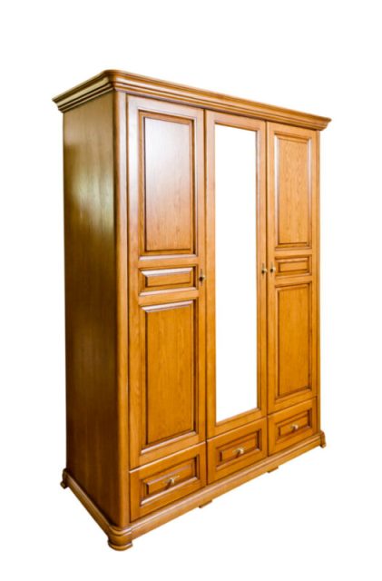 Дубовая классическая спальня Виктория