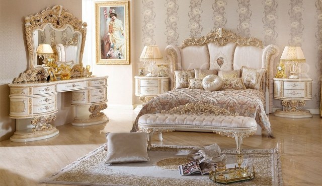 Золотая спальня в стиле барокко Дейси