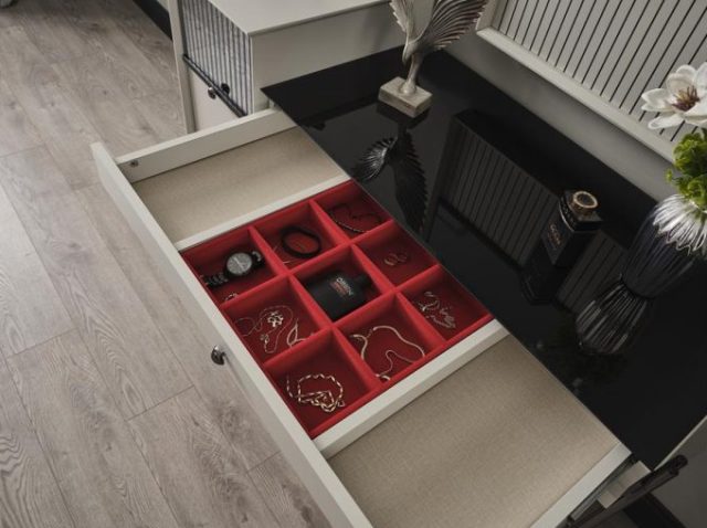 Спальня в стиле АРТ-Деко Фаворит Спальня в стиле АРТ-Деко Фаворит