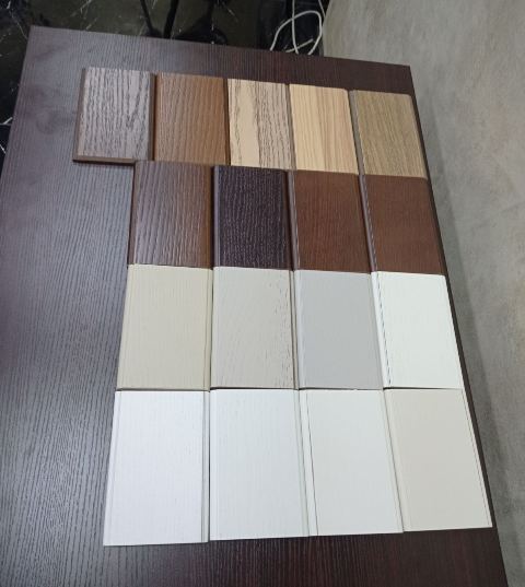 Двухдверный деревянный шкаф Селена Двухдверный деревянный шкаф Селена