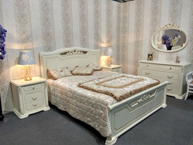 Белая классическая спальня Версаль Белая классическая спальня Версаль