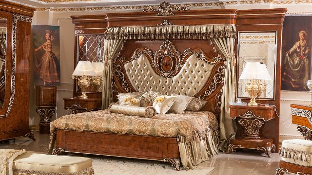 Ореховая спальня Якут в стиле барокко Ореховая спальня Якут в стиле барокко