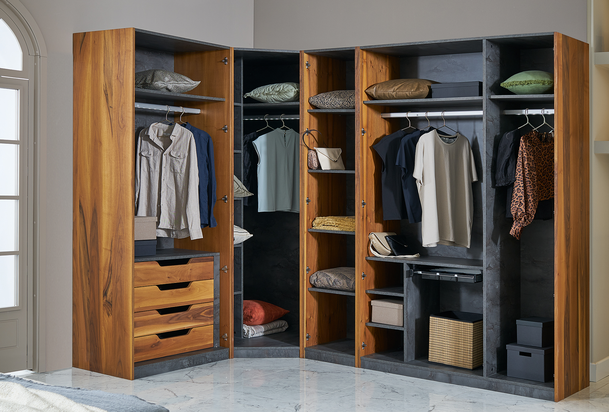 Спальня Пирамида в стиле лофт, Турция