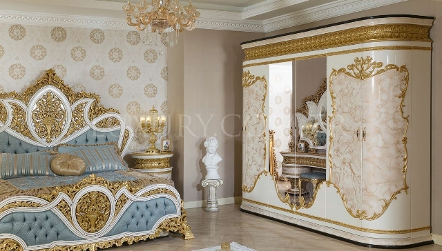 Голубая кровать с золотом в спальню София Голубая кровать с золотом в спальню София
