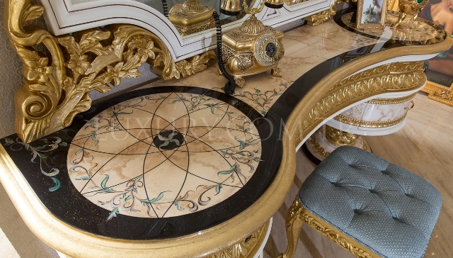 Голубая кровать с золотом в спальню София Голубая кровать с золотом в спальню София