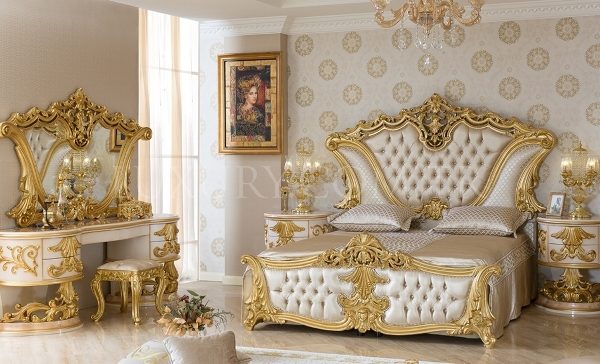 Элитная золотая кровать Роял барокко