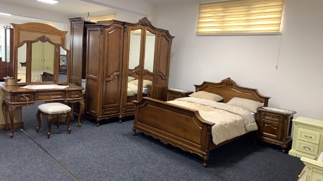 Румынская деревянная спальня Роял, Симекс Румынская деревянная спальня Роял, Симекс