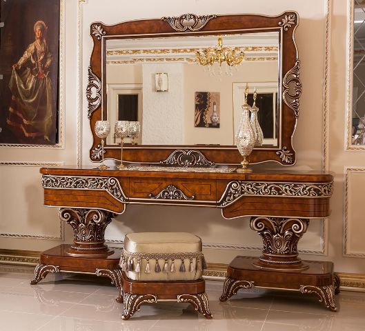 Ореховая спальня Якут в стиле барокко Ореховая спальня Якут в стиле барокко