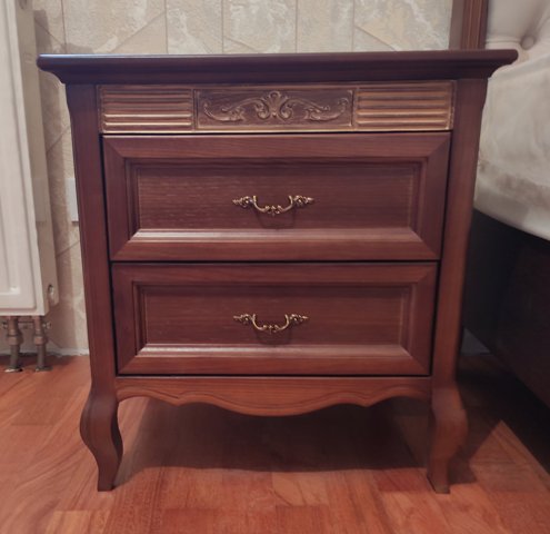 Классическая деревянная спальня Селена