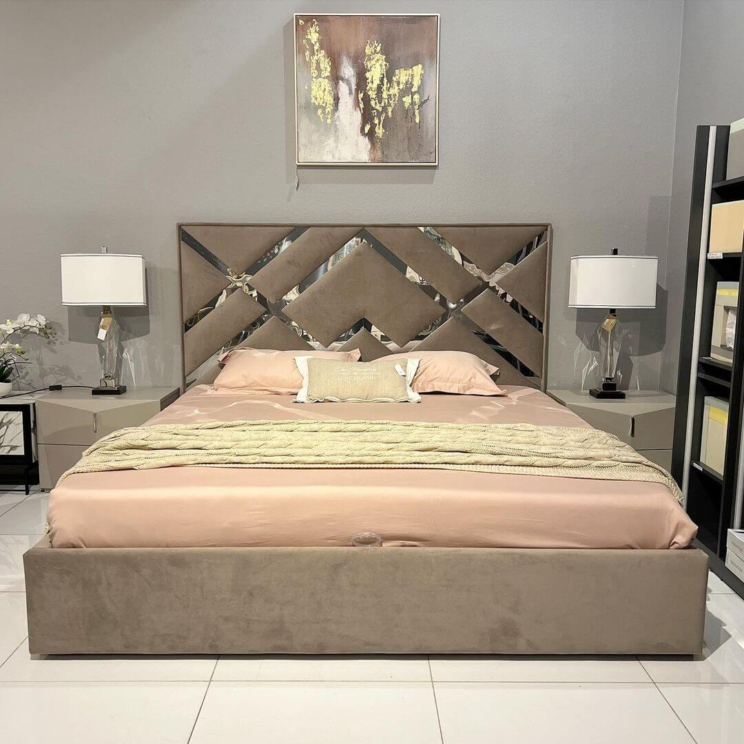 кровать с мягкой спинкой, бортами и подъемным механизмом