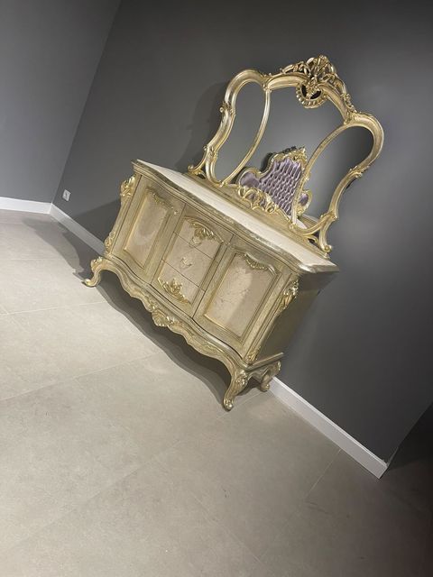 Мона Лиза черная спальня в стиле барокко Мона Лиза черная спальня в стиле барокко