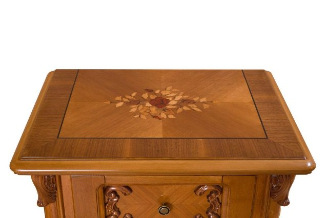 Принцесса ореховая спальня в стиле барокко Принцесса ореховая спальня в стиле барокко