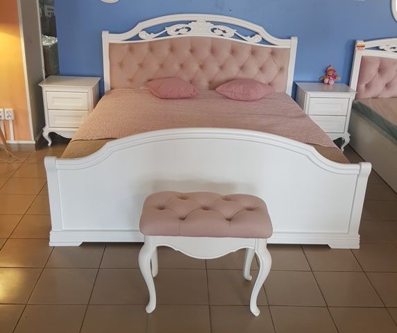 Белая классическая кровать Мечта