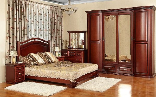 Деревянная спальня Кристина