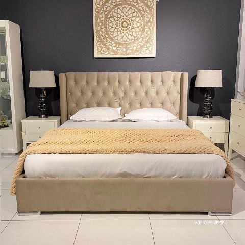 Мягкая бежевая кровать 1600 Адель