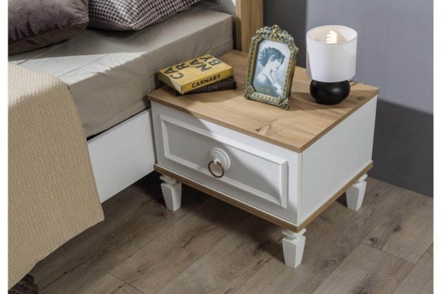 Белая спальня Мила