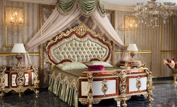 Классическая резная мебель для спальни Рива