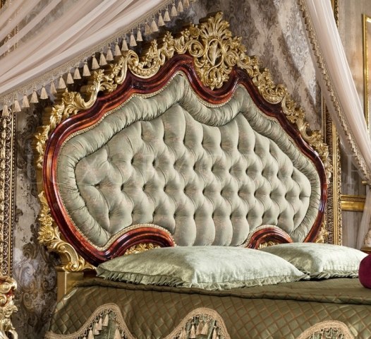 Классическая резная мебель для спальни Рива Классическая резная мебель для спальни Рива