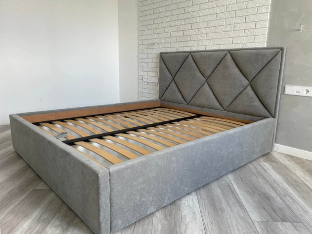 Серая кровать Моцар Серая кровать Моцар