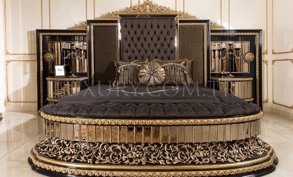 Элитная черная кровать с золотом Геракл