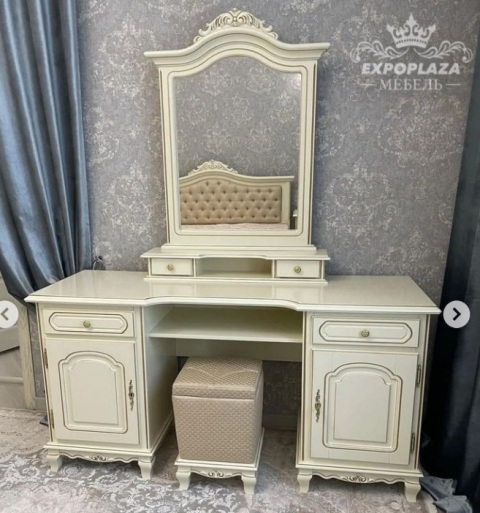 Элипс белая деревянная спальня, Румыния