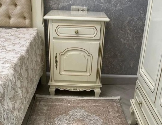 Элипс белая деревянная спальня, Румыния Элипс белая деревянная спальня, Румыния