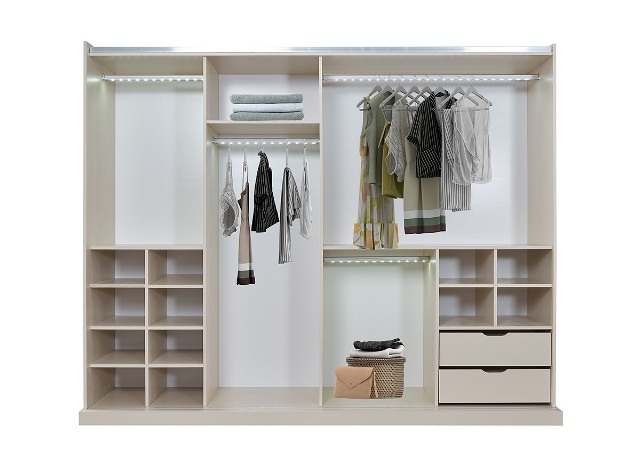 Бежевая спальня в стиле АРТ-Деко Версаче, INCI Бежевая спальня в стиле АРТ-Деко Версаче, INCI