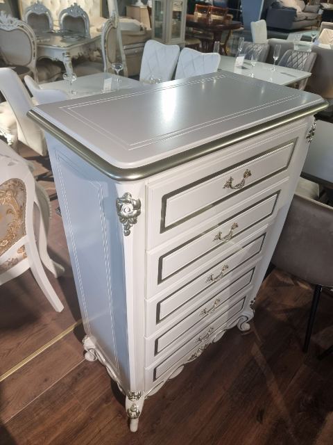 Шарм (CHARME) классическая белая спальня Шарм (CHARME) классическая белая спальня