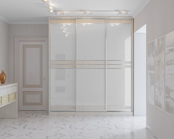 Шкаф-купе на 3 двери