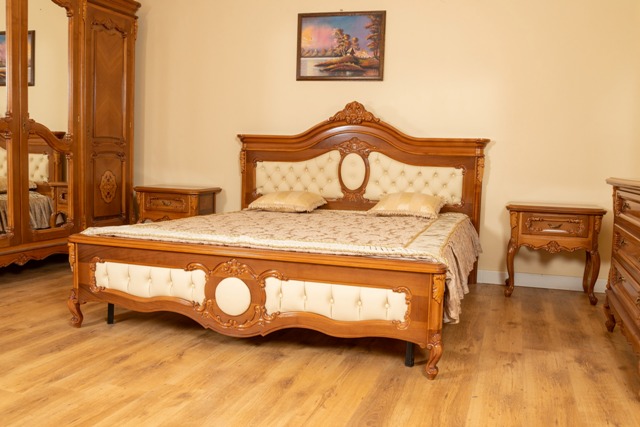 Версаль румынская спальня, орех Версаль румынская спальня, орех