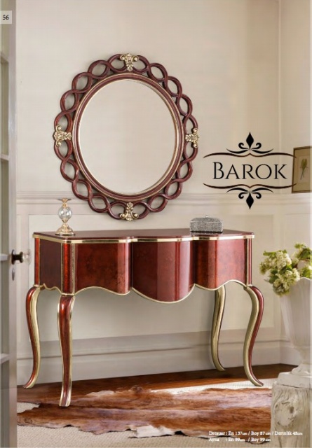 Классическая консоль с круглым зеркалом барок Классическая консоль с круглым зеркалом барок